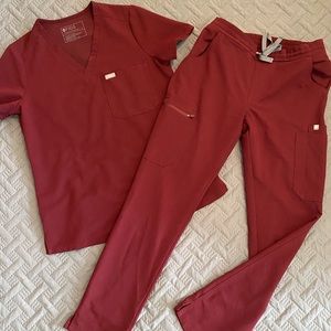 FIGS XS Burgundy Yola Skinny Pants & SMALL Burgundy Catarina top (set)